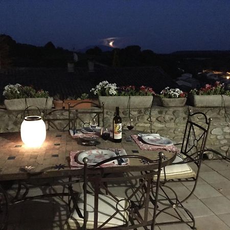 Bed and Breakfast Gite Belle Vue Visan Exterior foto