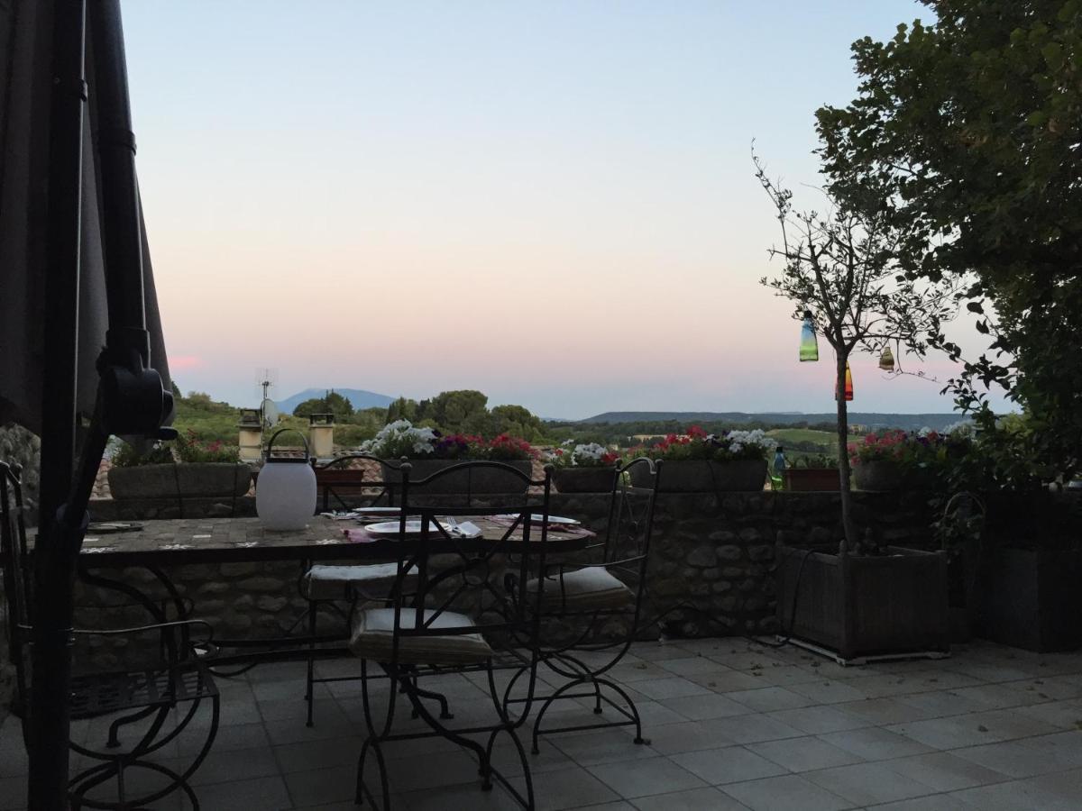 Bed and Breakfast Gite Belle Vue Visan Exterior foto
