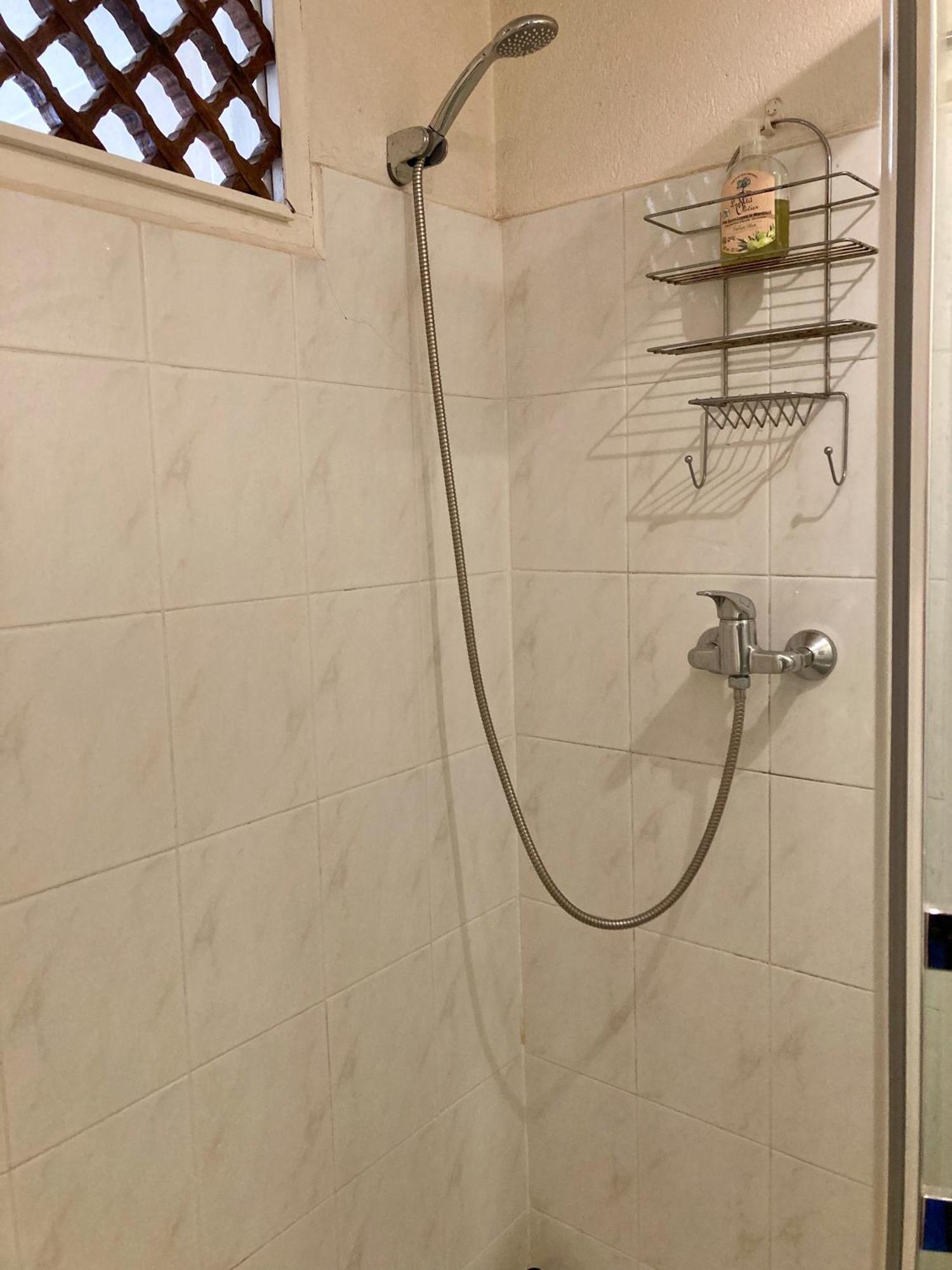 Bed and Breakfast Gite Belle Vue Visan Exterior foto
